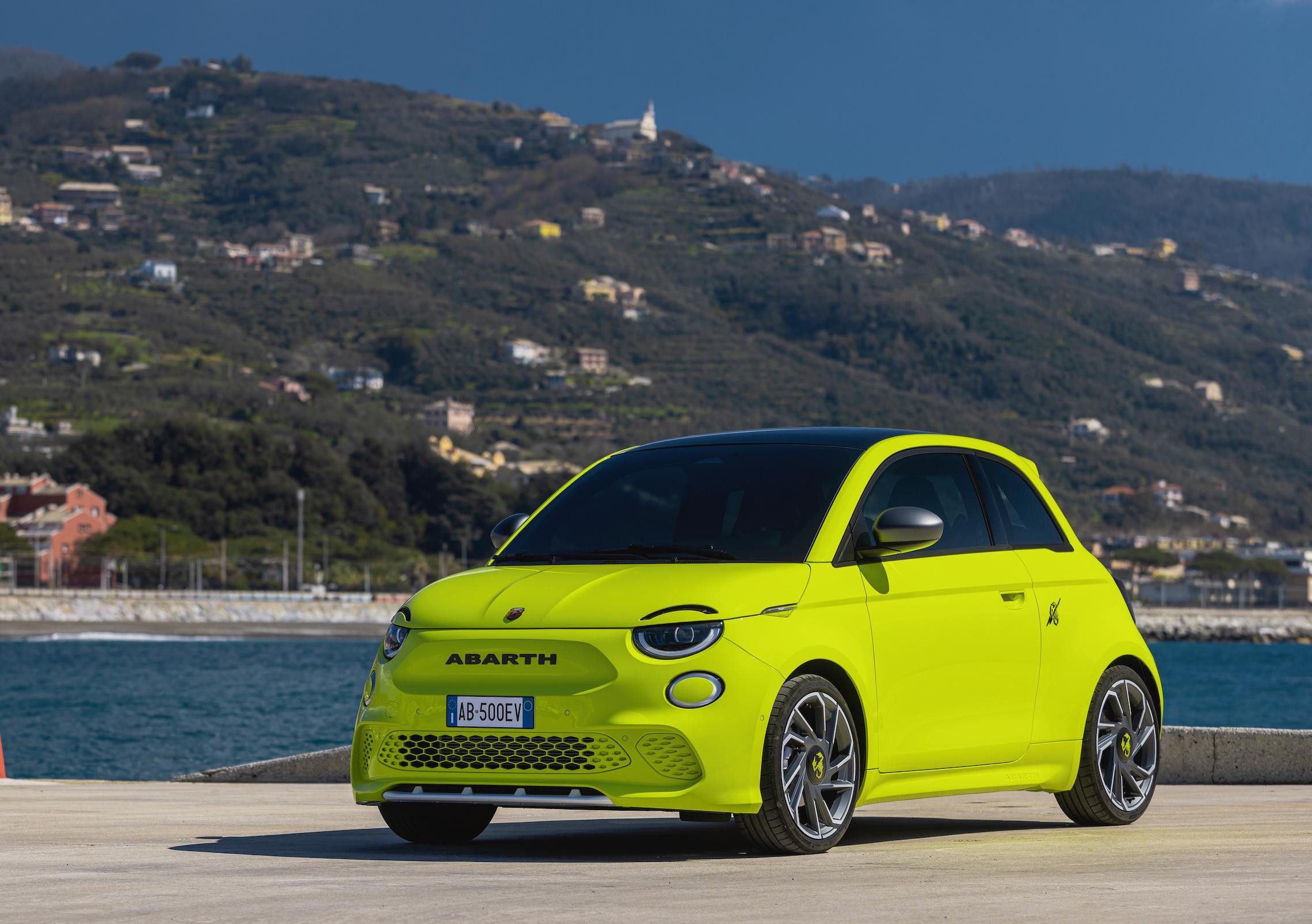 First Drive - EV Review - Abarth 500e