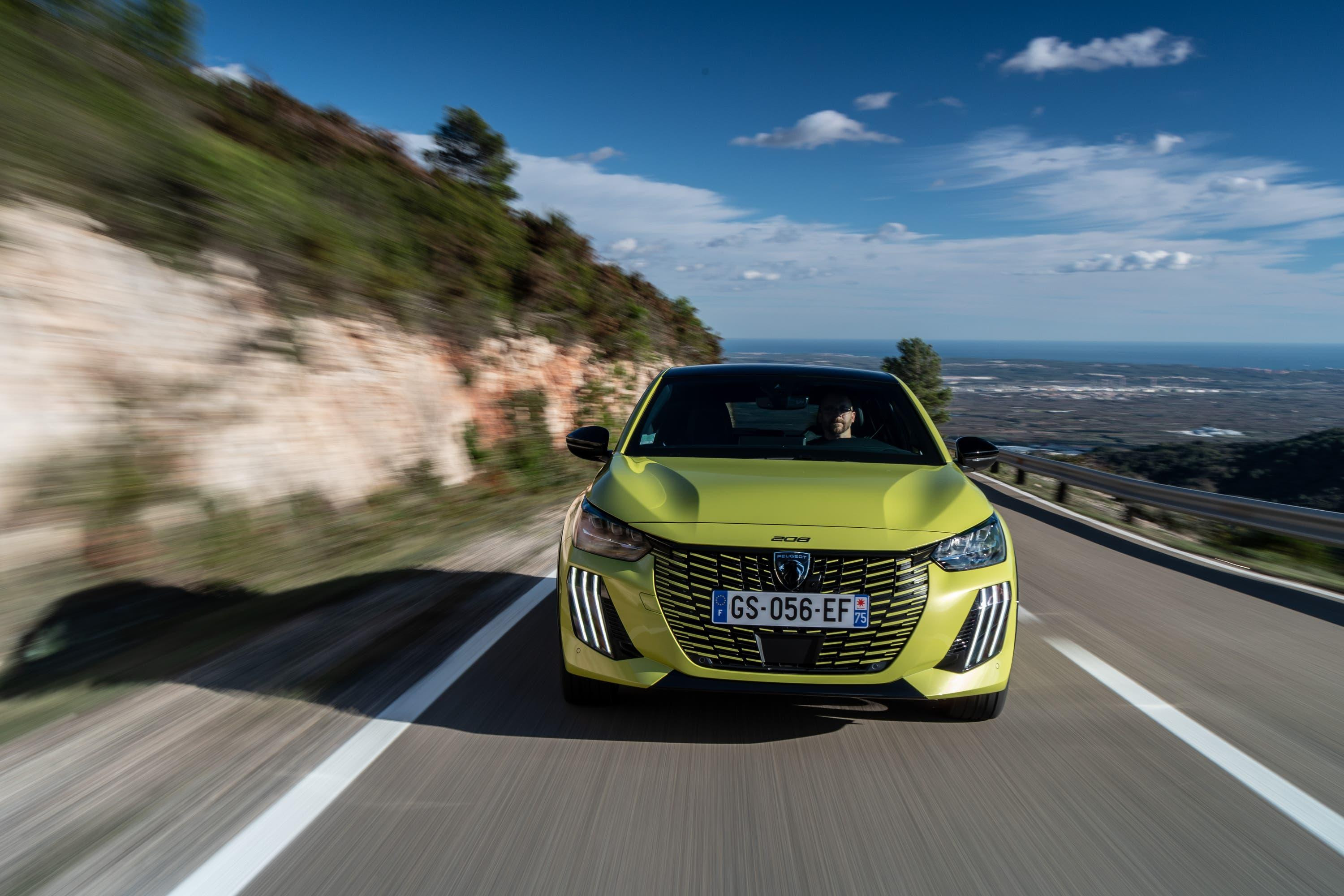 Review: Peugeot e-208