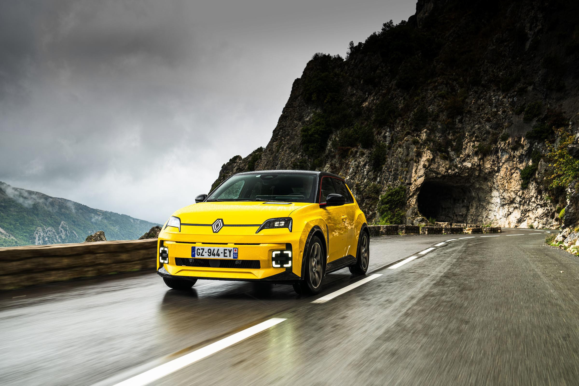 Review: Renault 5