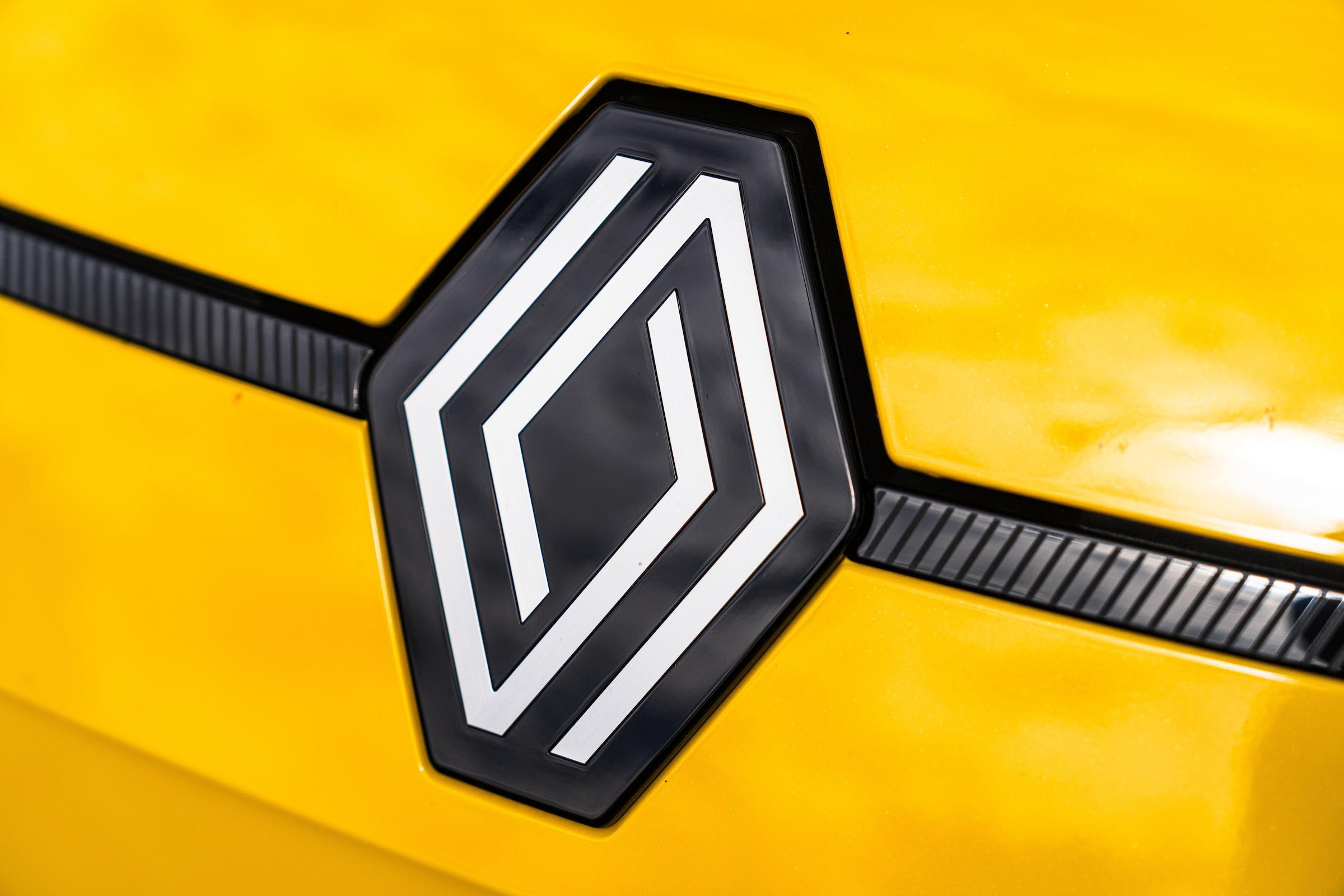 Renault badge