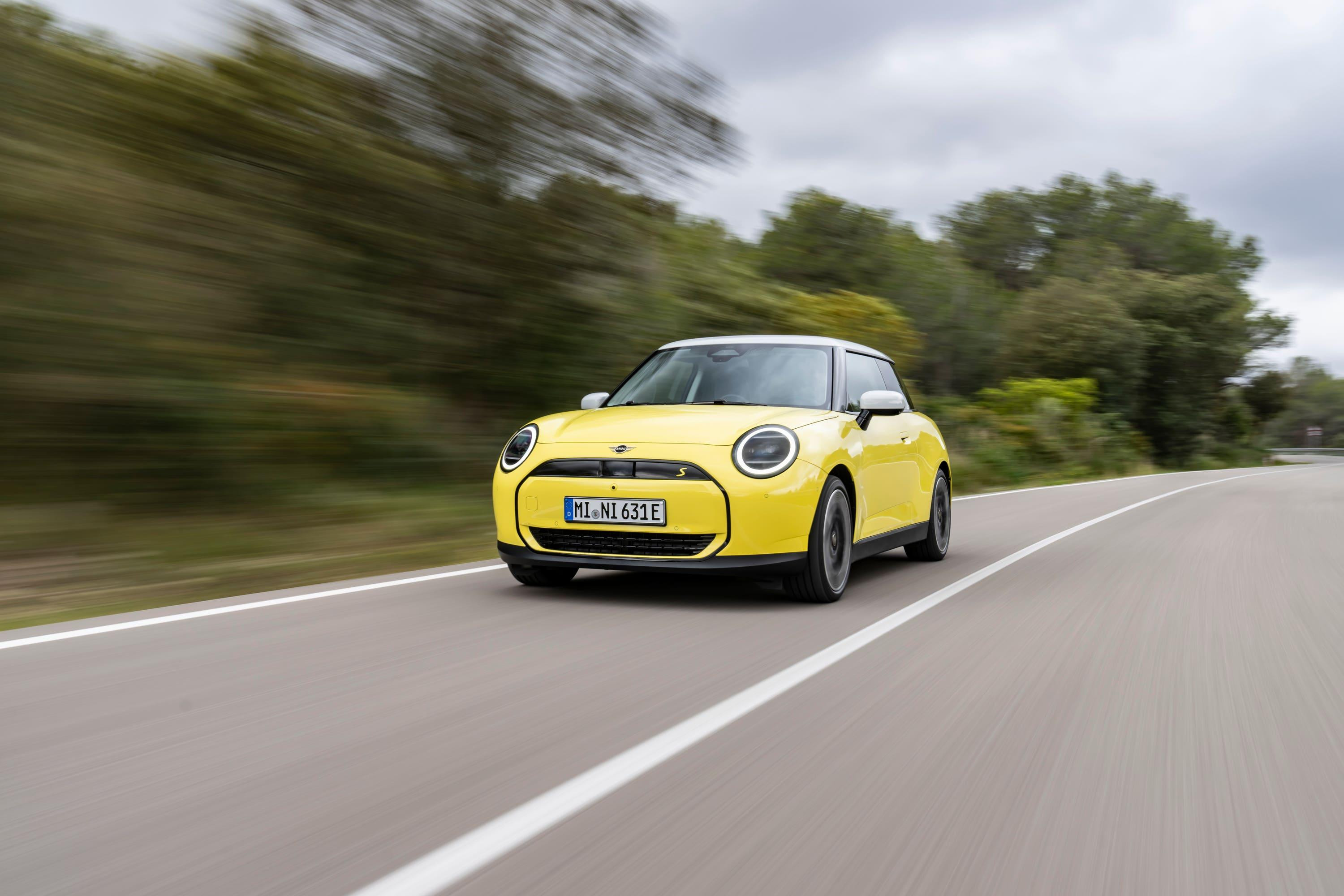 Review: Mini Cooper SE