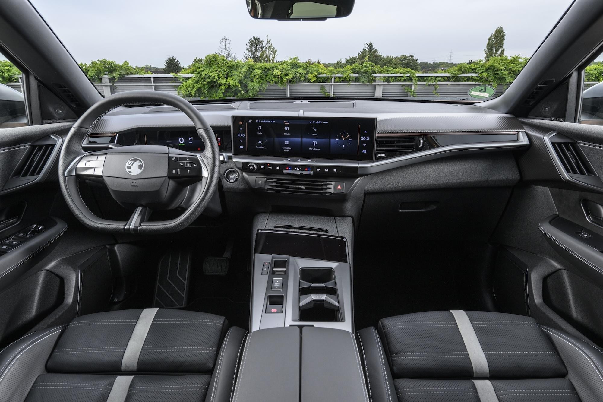 Vauxhall Grandland interior