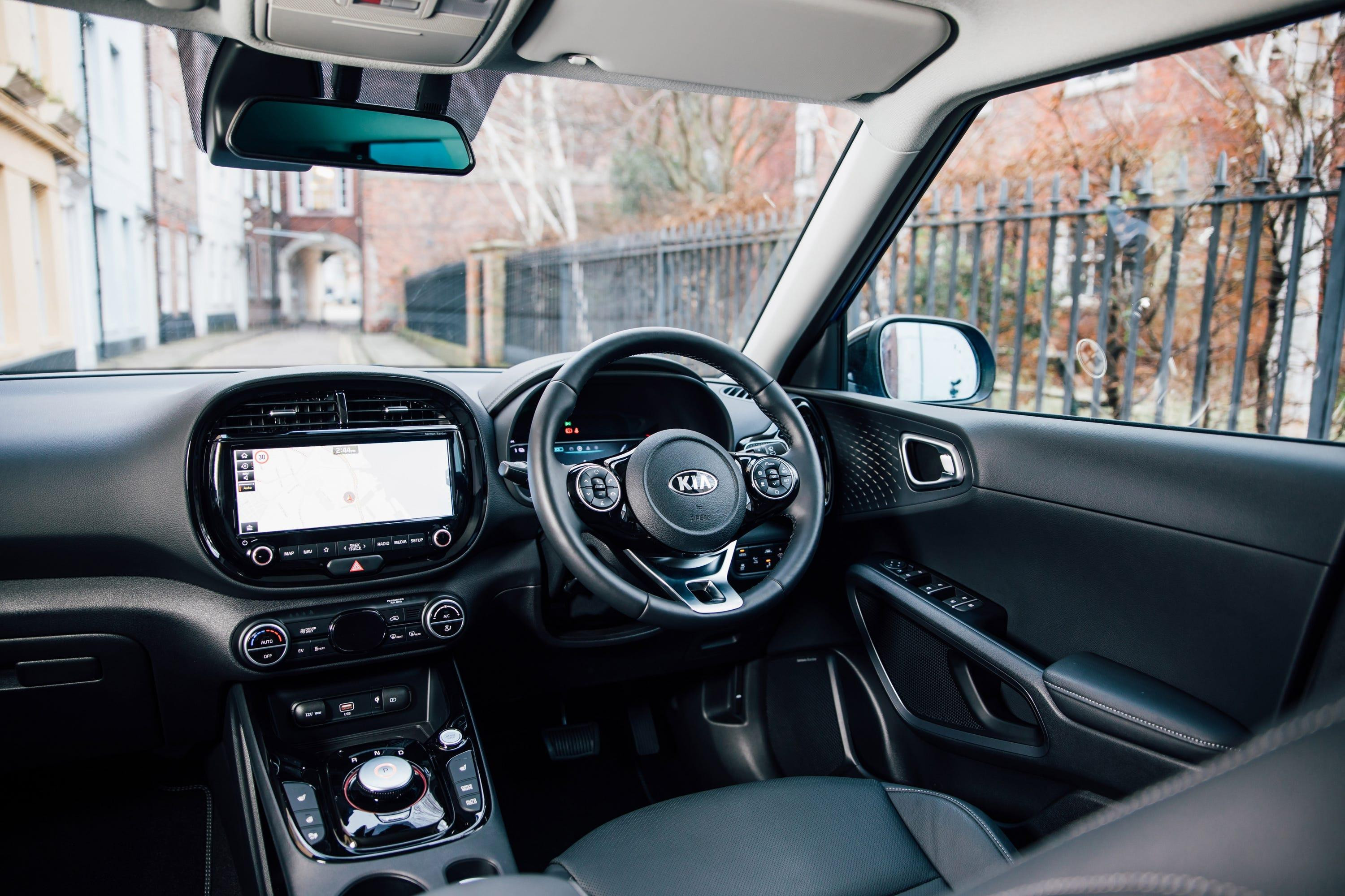 kia soul interior