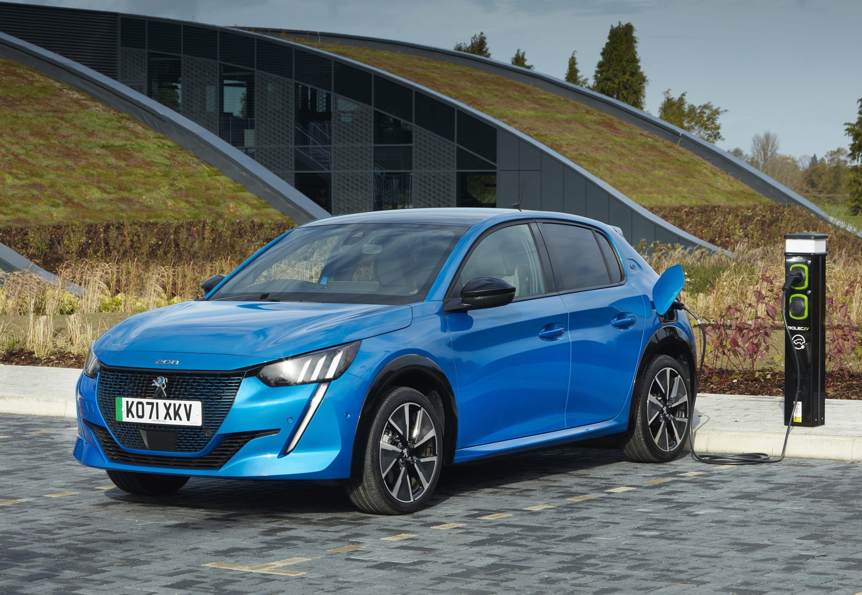 Electric Peugeot e-208
