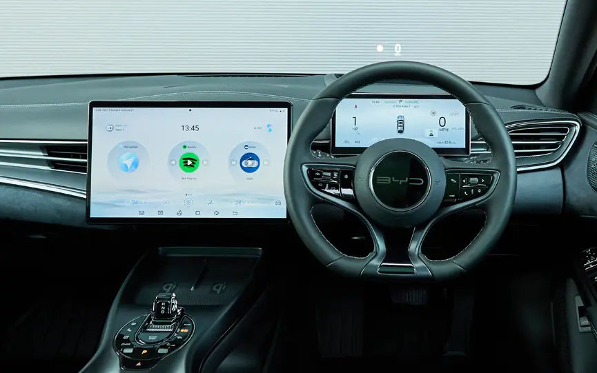 Byd Seal interior dashboard